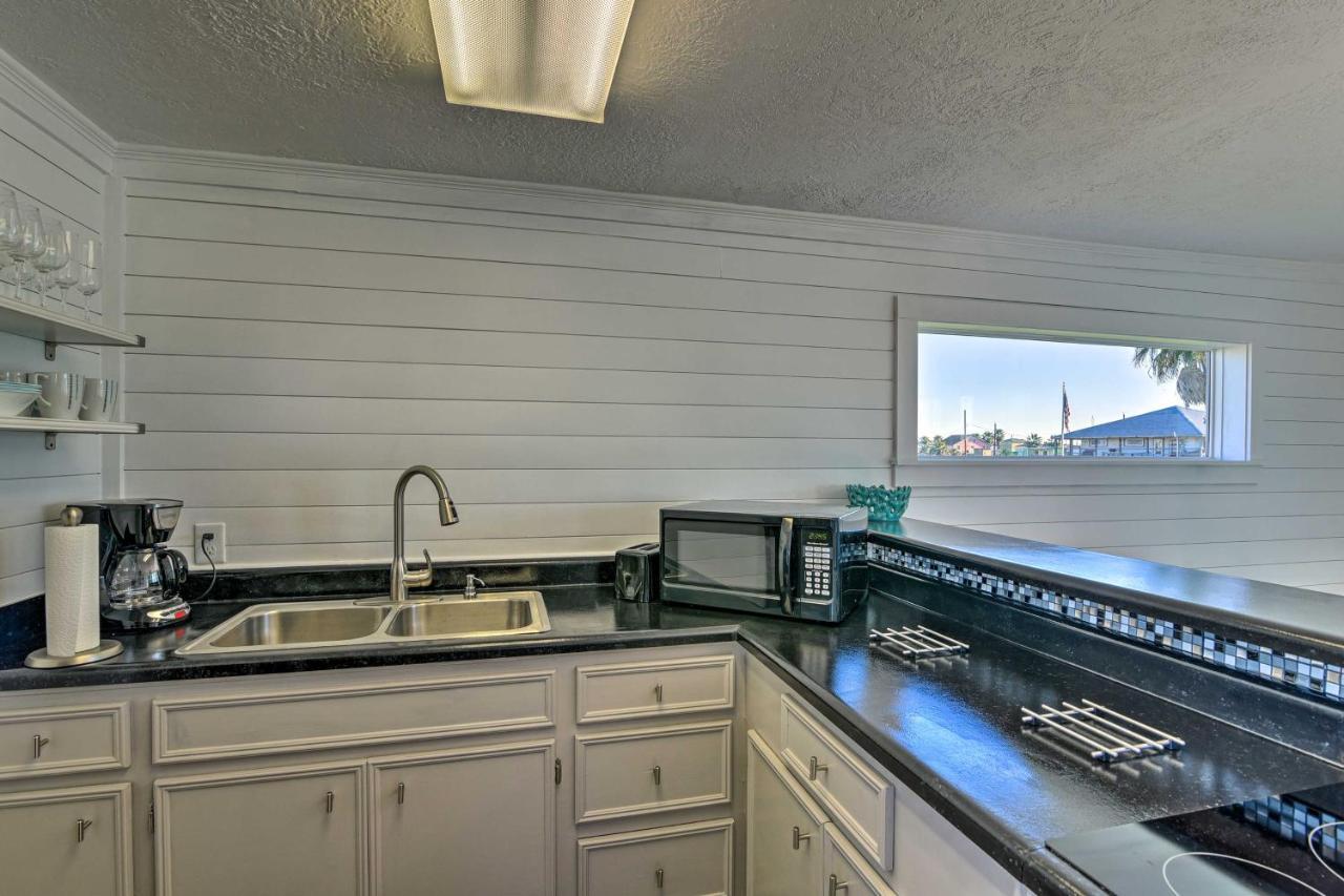 Open-Concept Cottage Less Than 1 Mi To Beach! Surfside Beach Eksteriør bilde